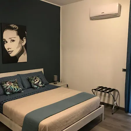 Apartment Dr House Catania