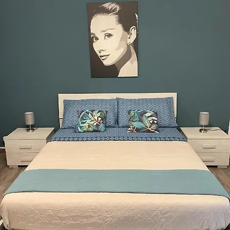 Dr House Apartament Katania