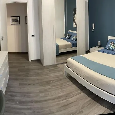 Dr House Apartment